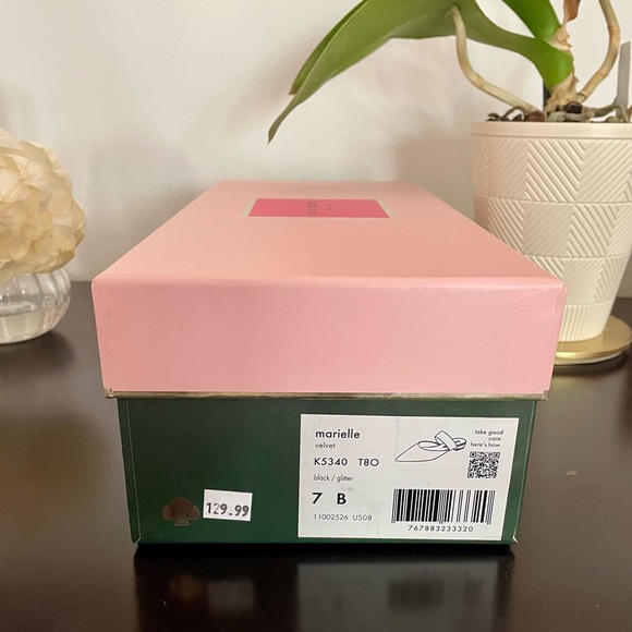 Kate Spade Women's Marielle Polka Dot Pointed Toe Flat, size 7 - Picture 4 of 5